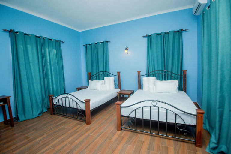 Lindrin Lodge (2)